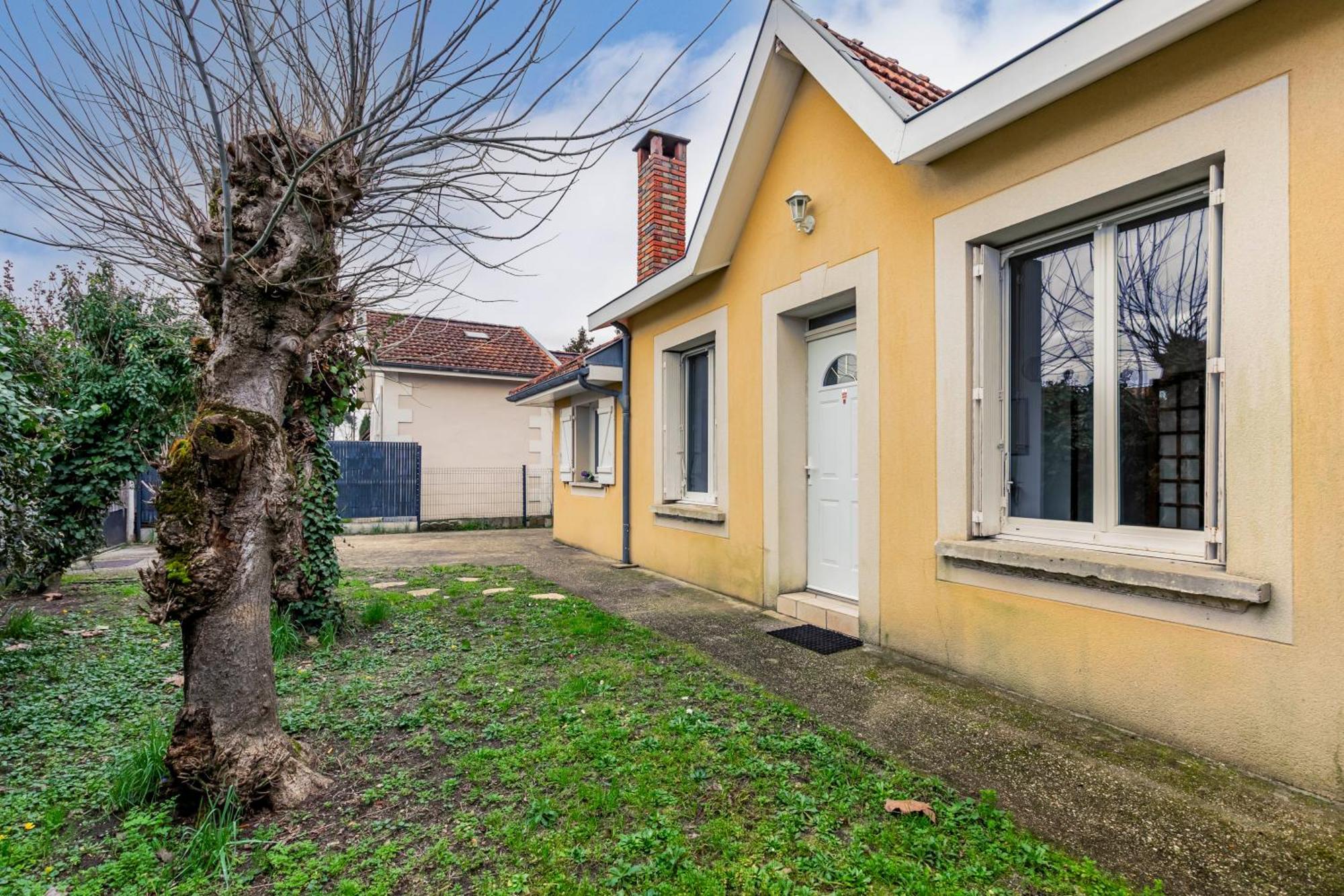 Maison Arcachonnaise Sur Merignac Exterior foto